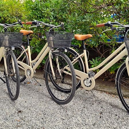 Ampio, Elegante Apt Con Aria Condizionata E Bici Gratis В'яреджо Екстер'єр фото