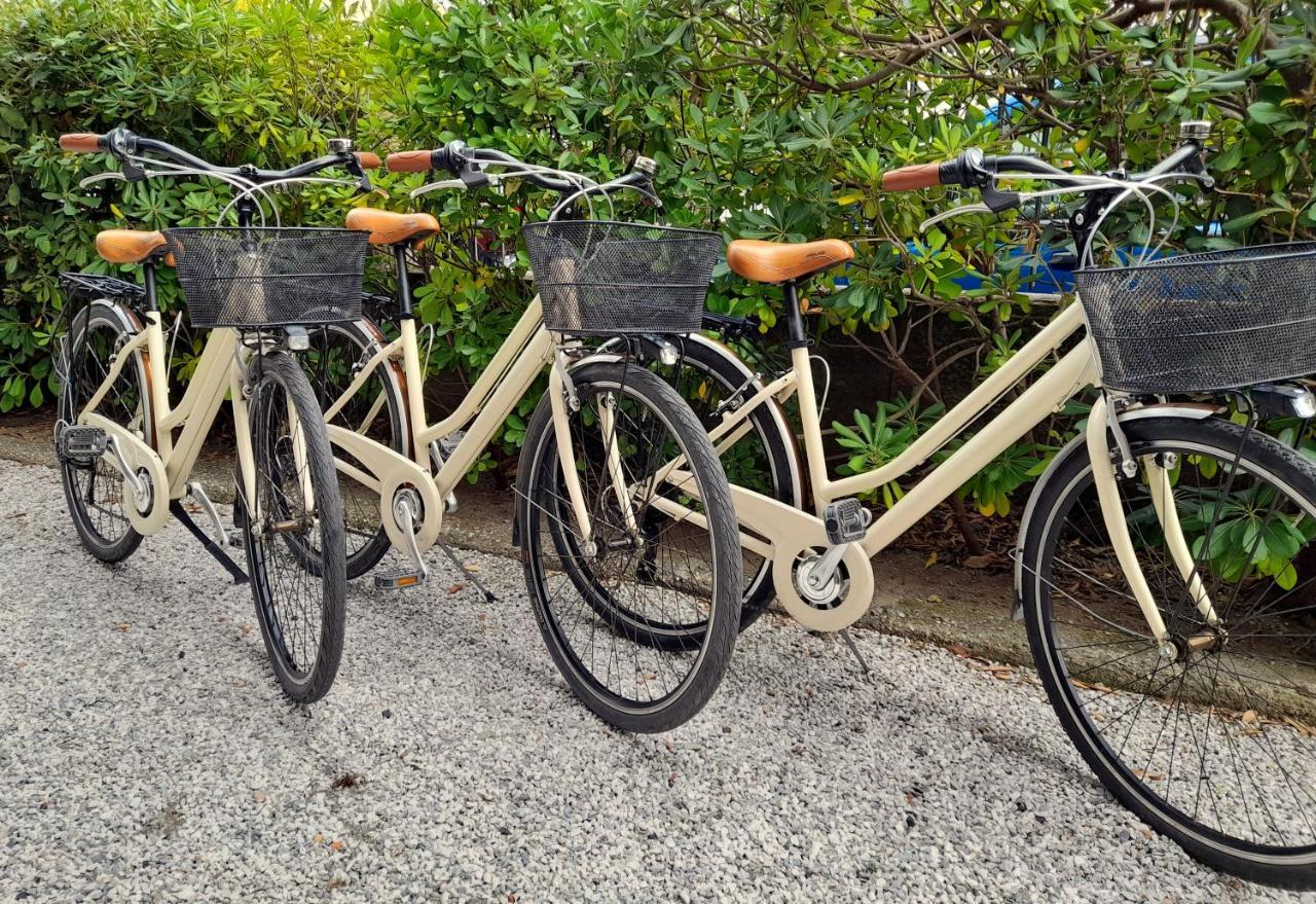 Ampio, Elegante Apt Con Aria Condizionata E Bici Gratis В'яреджо Екстер'єр фото